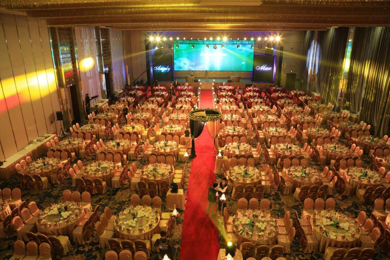 Guangzhou Changfeng Gloria Plaza Hotel מראה חיצוני תמונה