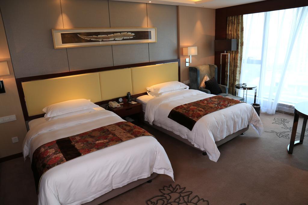 Guangzhou Changfeng Gloria Plaza Hotel חדר תמונה